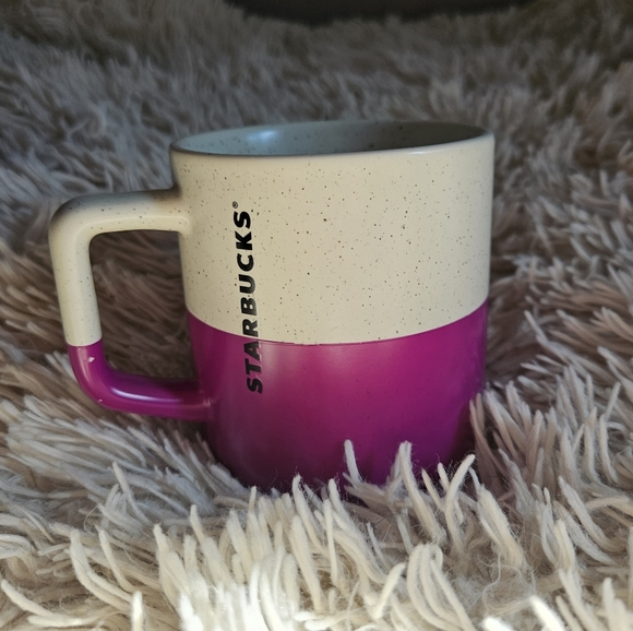 2022 Starbucks 14oz mug - Picture 2 of 7